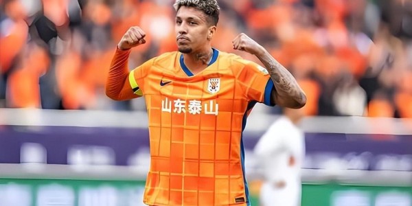 开云体育赛事团队-他原本是鲁能本土锋线一哥！本赛季却被韩鹏弃用，踢国安枯坐板凳